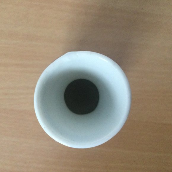Two vintage Japanese porcelain sake bottle small vase signed beautiful - Picture 9 of 13